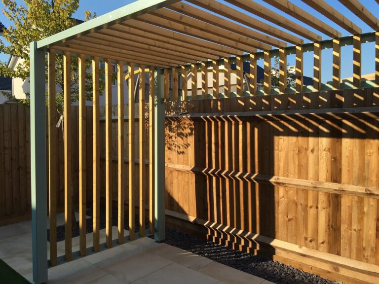 Is a pergola better with a roof or without a roof